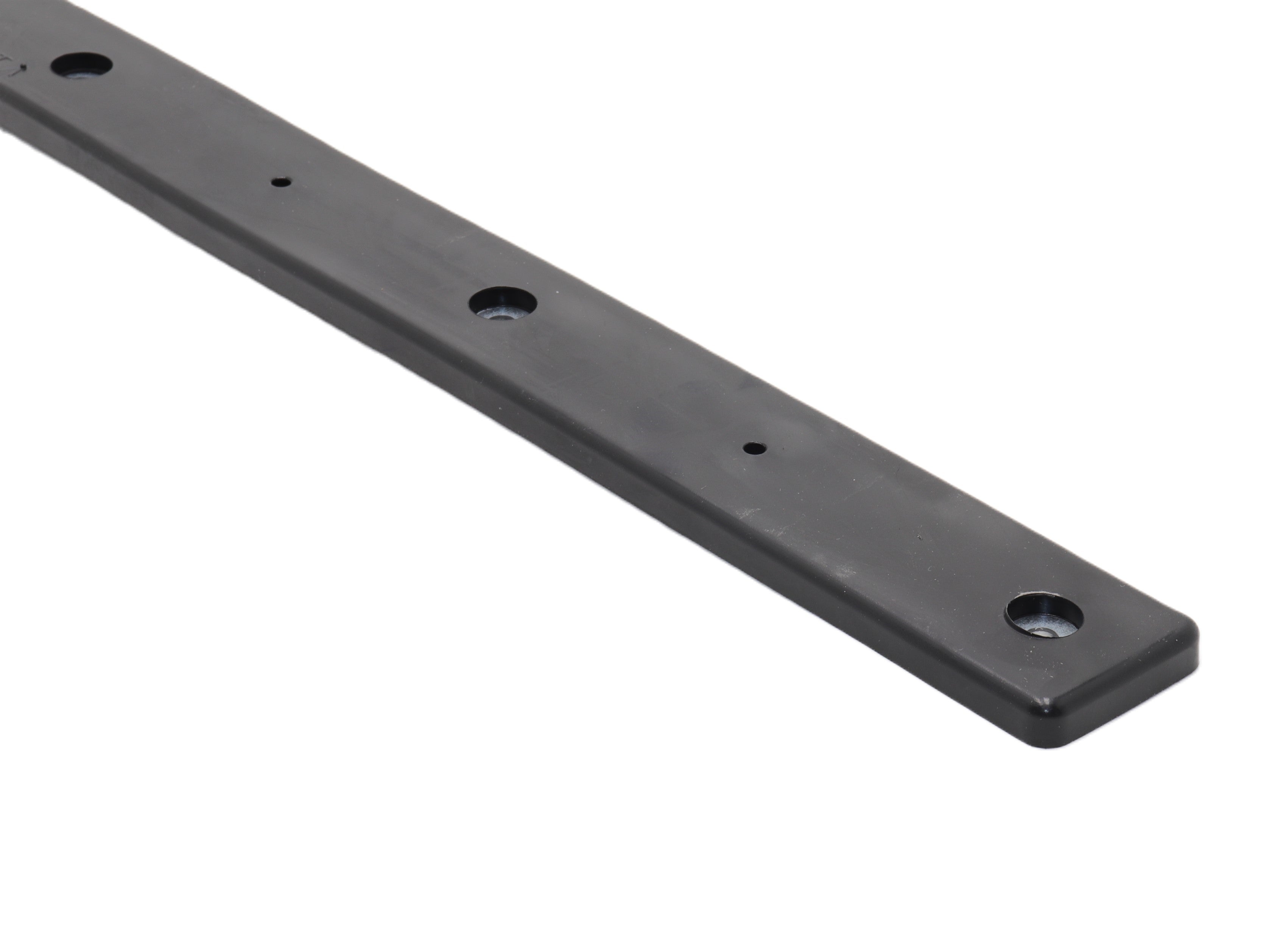 Schutzleiste aus PVC mit Metallkern/Flachstahl, schwarz mit Lochung, 40x8x750 mm