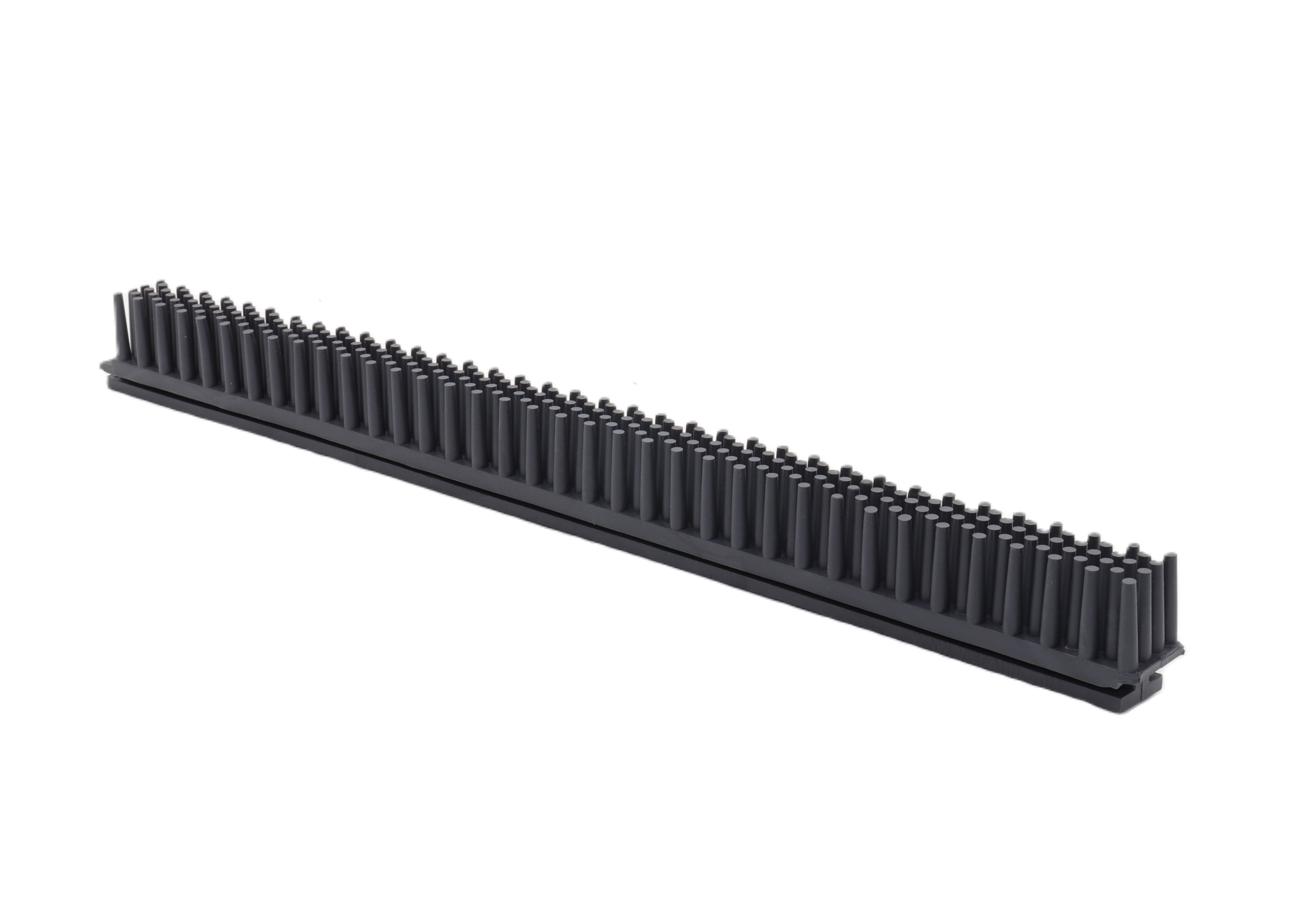 Bürstenleiste Schutzleiste Noppenleiste aus TPE schwarz mit Profil, 30x480 mm